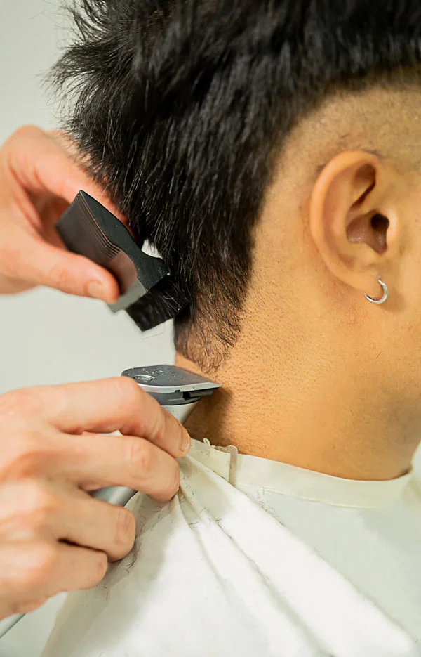Corte de pelo a maquinilla de Peluquería José F. Herráiz